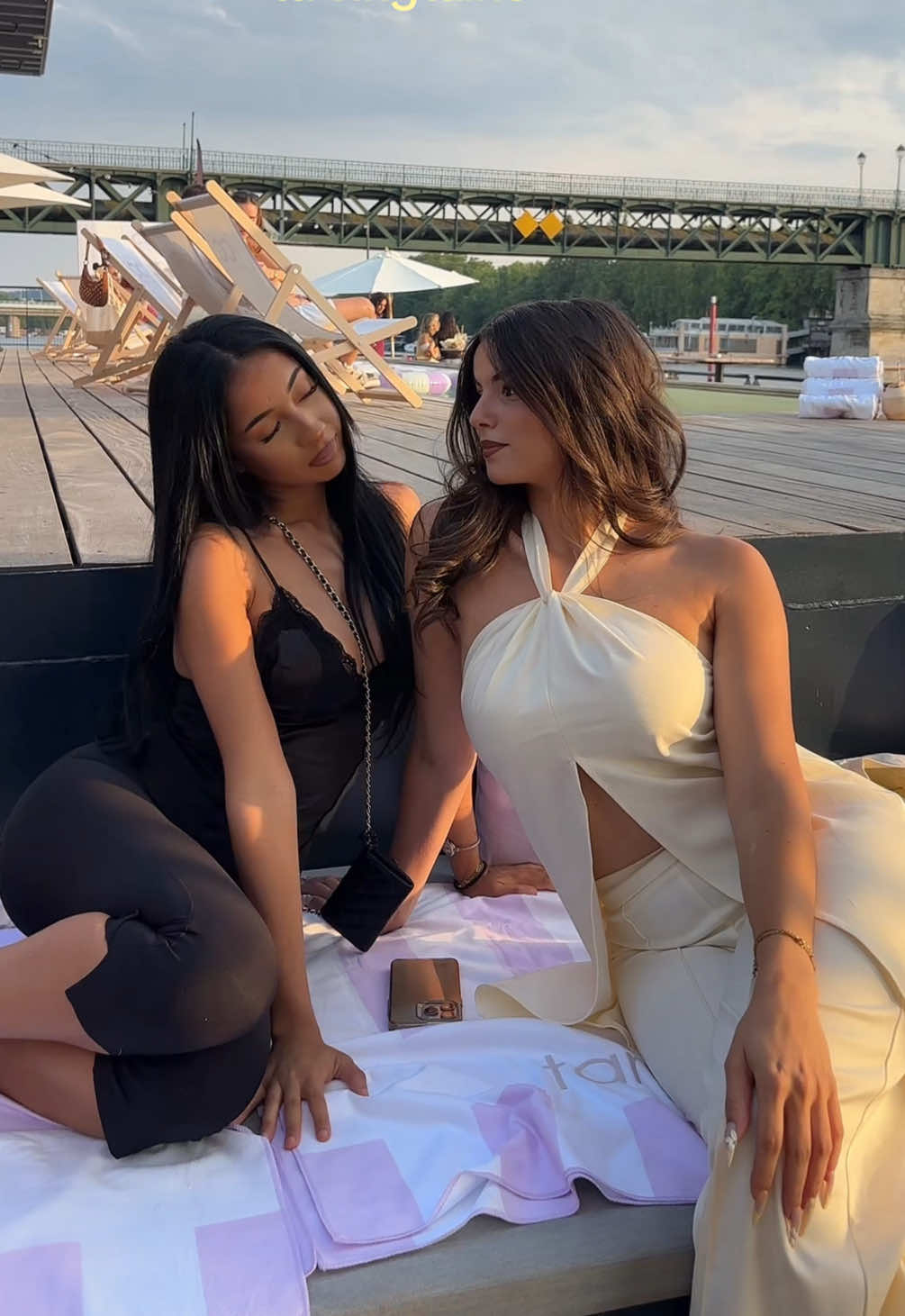 @Anissoushh🖤🧿🐈&zwj;⬛🍷📞