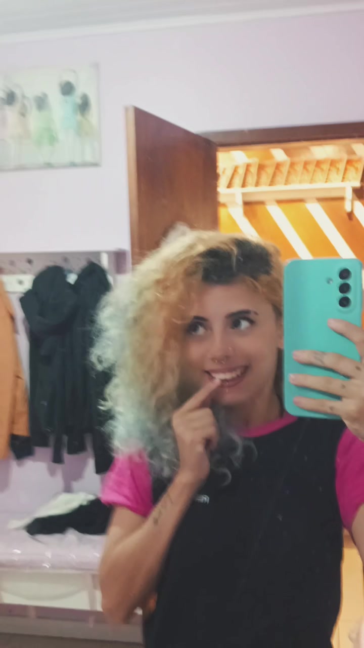 @michaa__