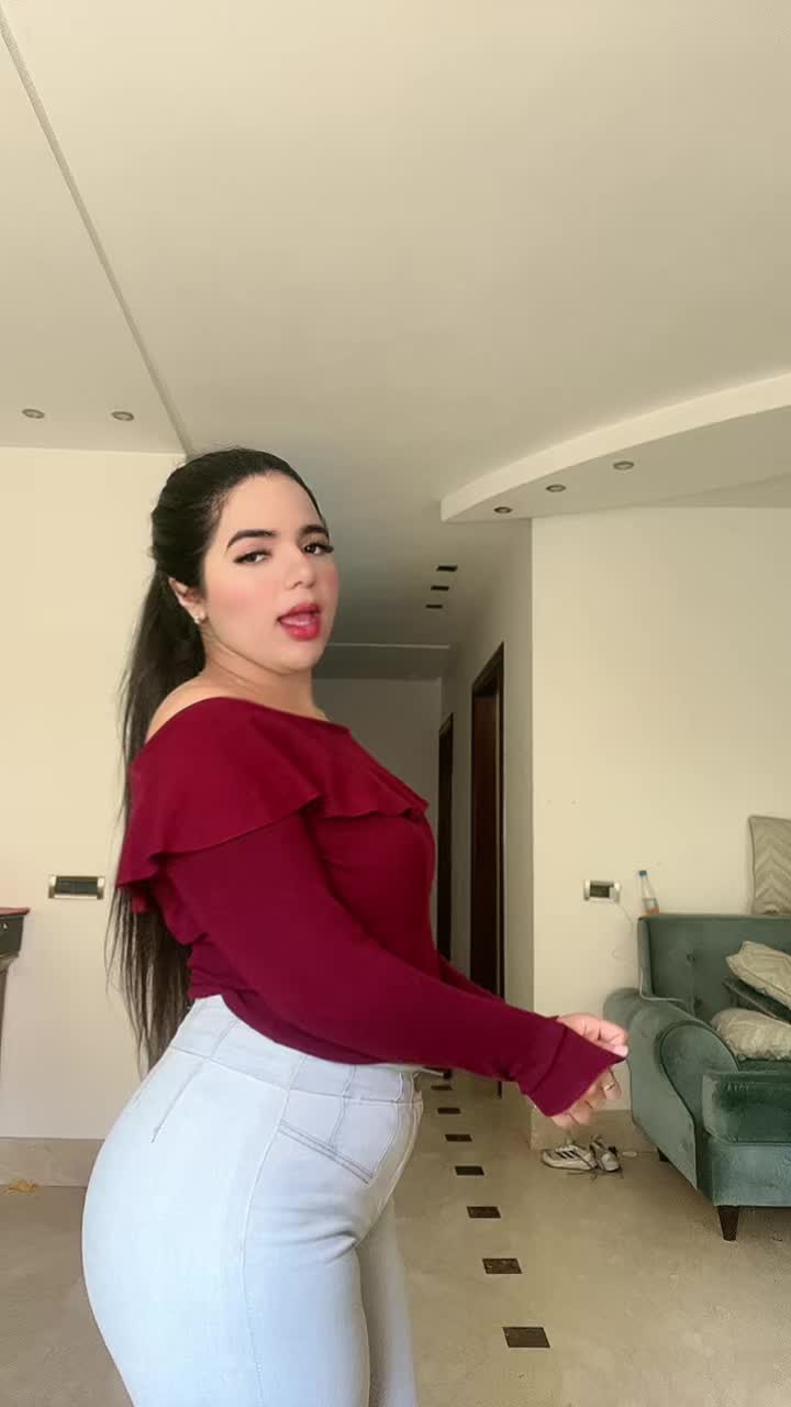 @Madiha🫦