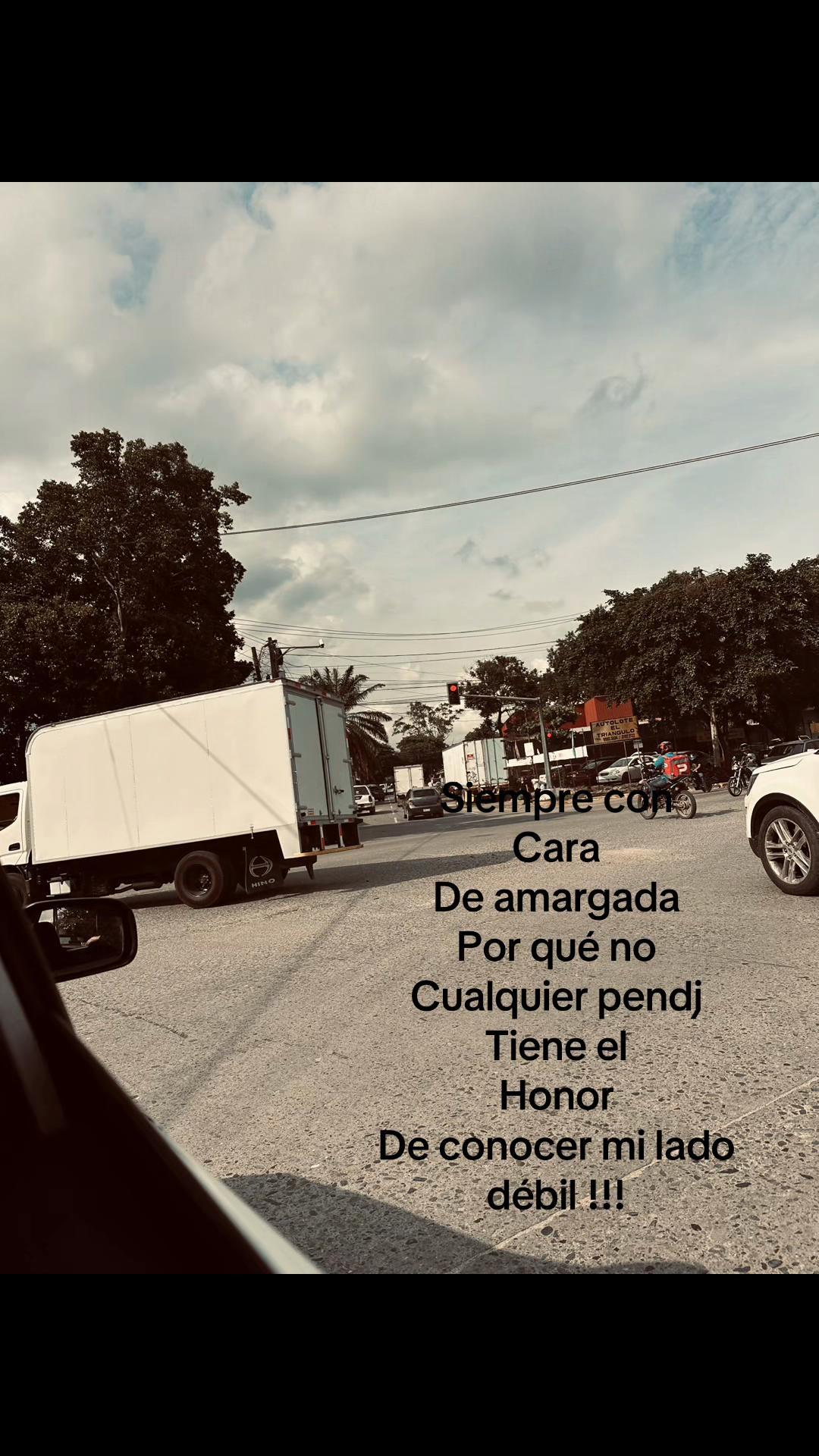 @YARELI PAZ🫀🤍