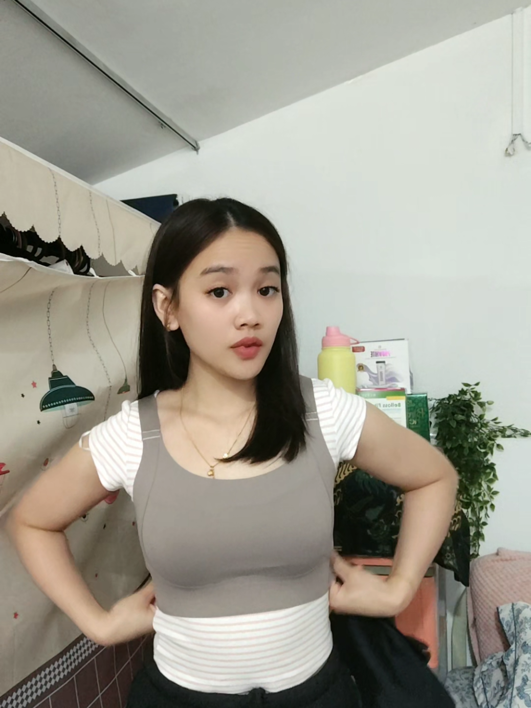 @Aivyy
