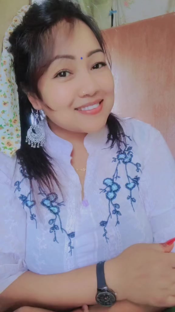 @parii-gurung👸🧚♀🇳🇵🇯🇵