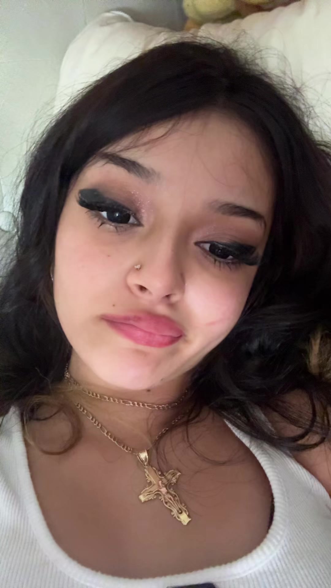 @￶