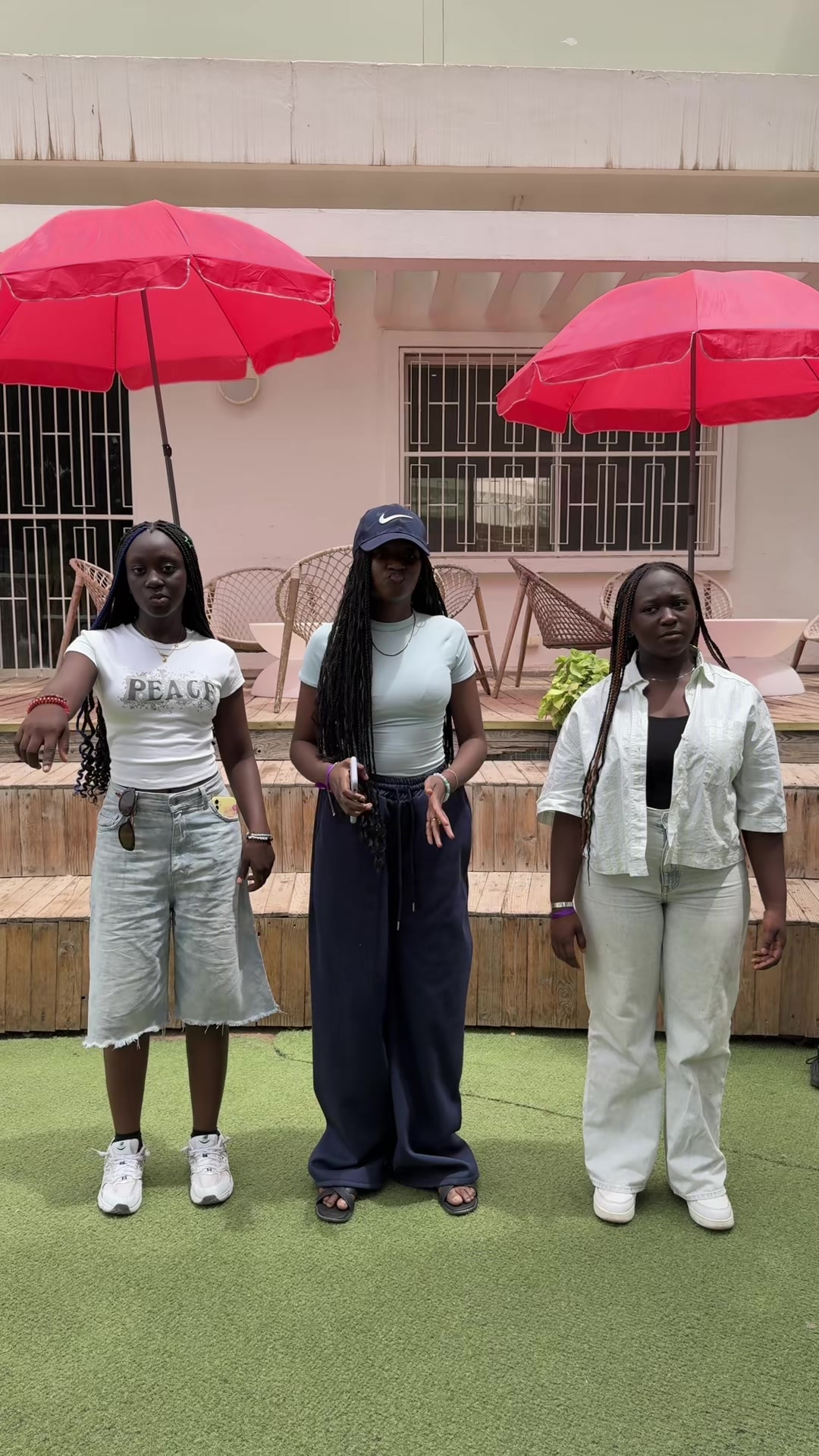 @SKY Girls S&eacute;n&eacute;gal