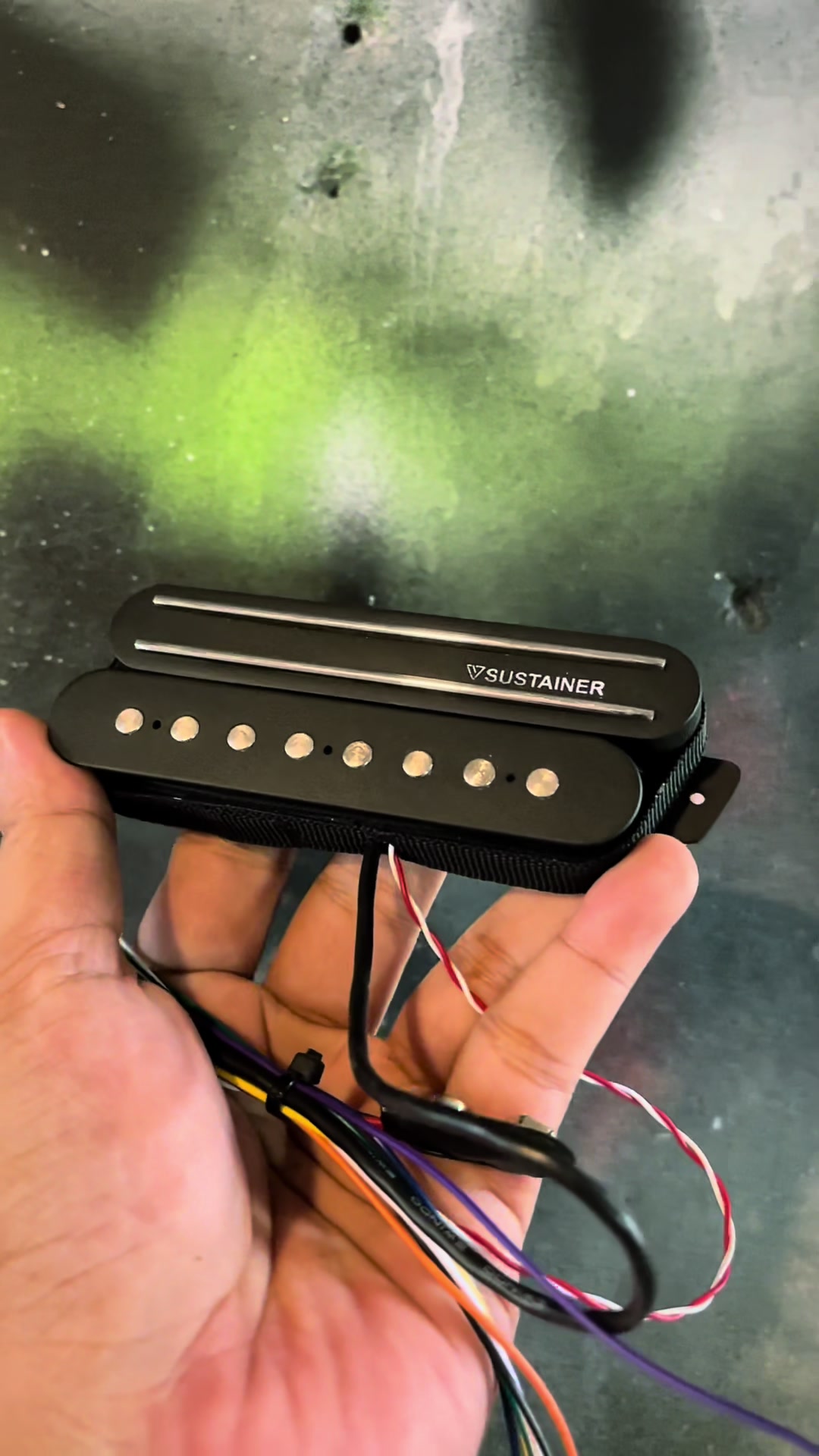 @AUP VEYZ SUSTAINER