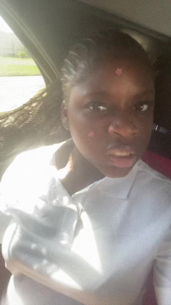 @yafavdarkskin61