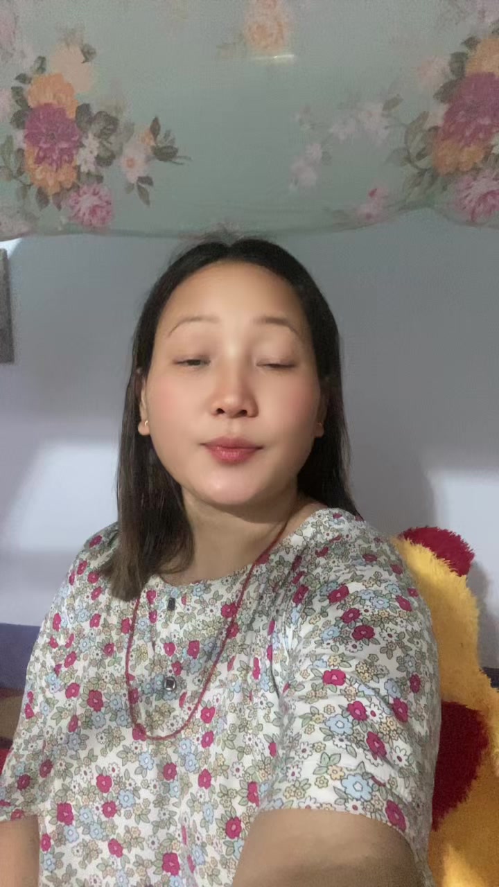 @mira pradhan🌼