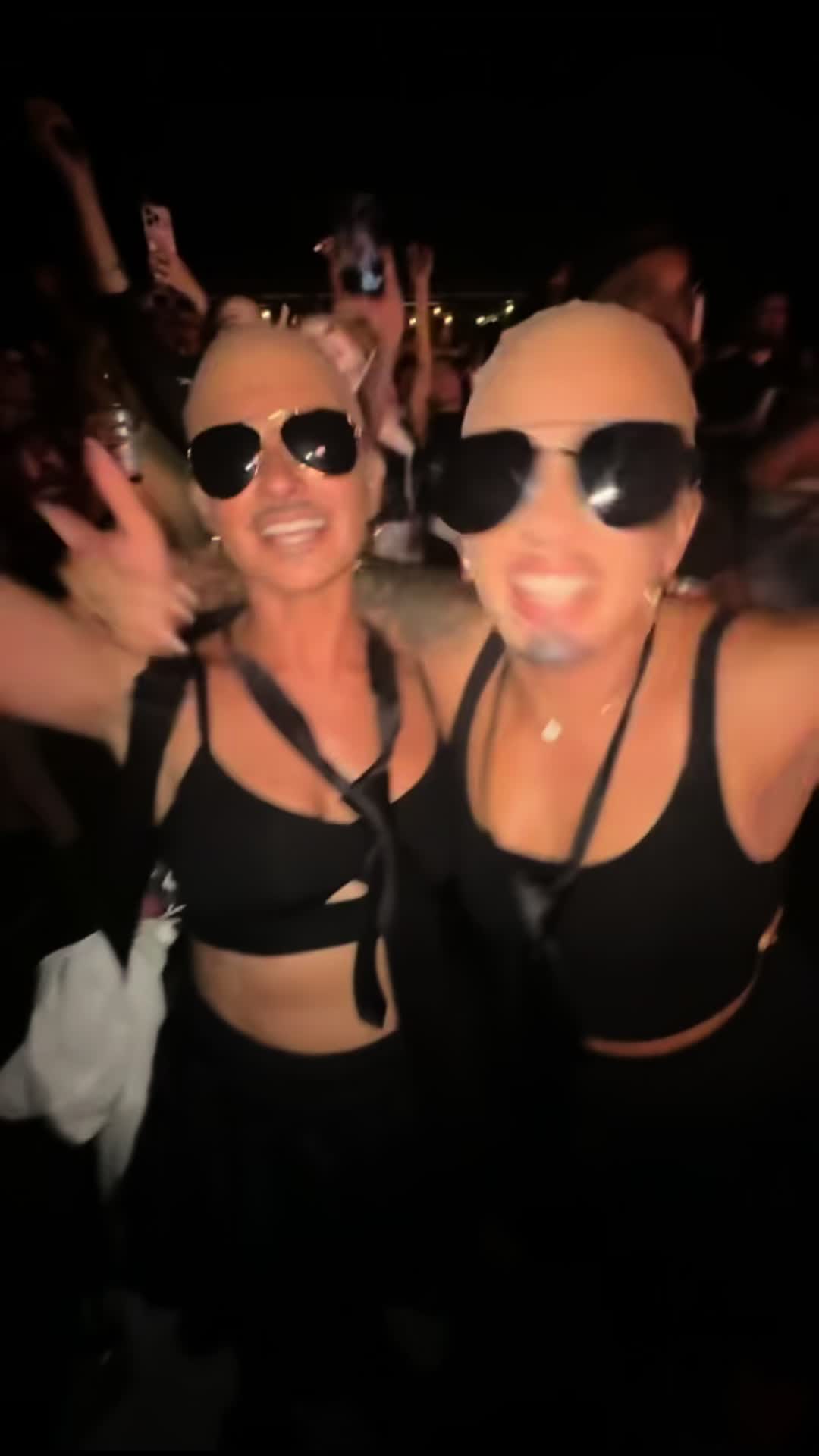 @𝒷𝑒𝒸𝓀𝓎 &hearts;