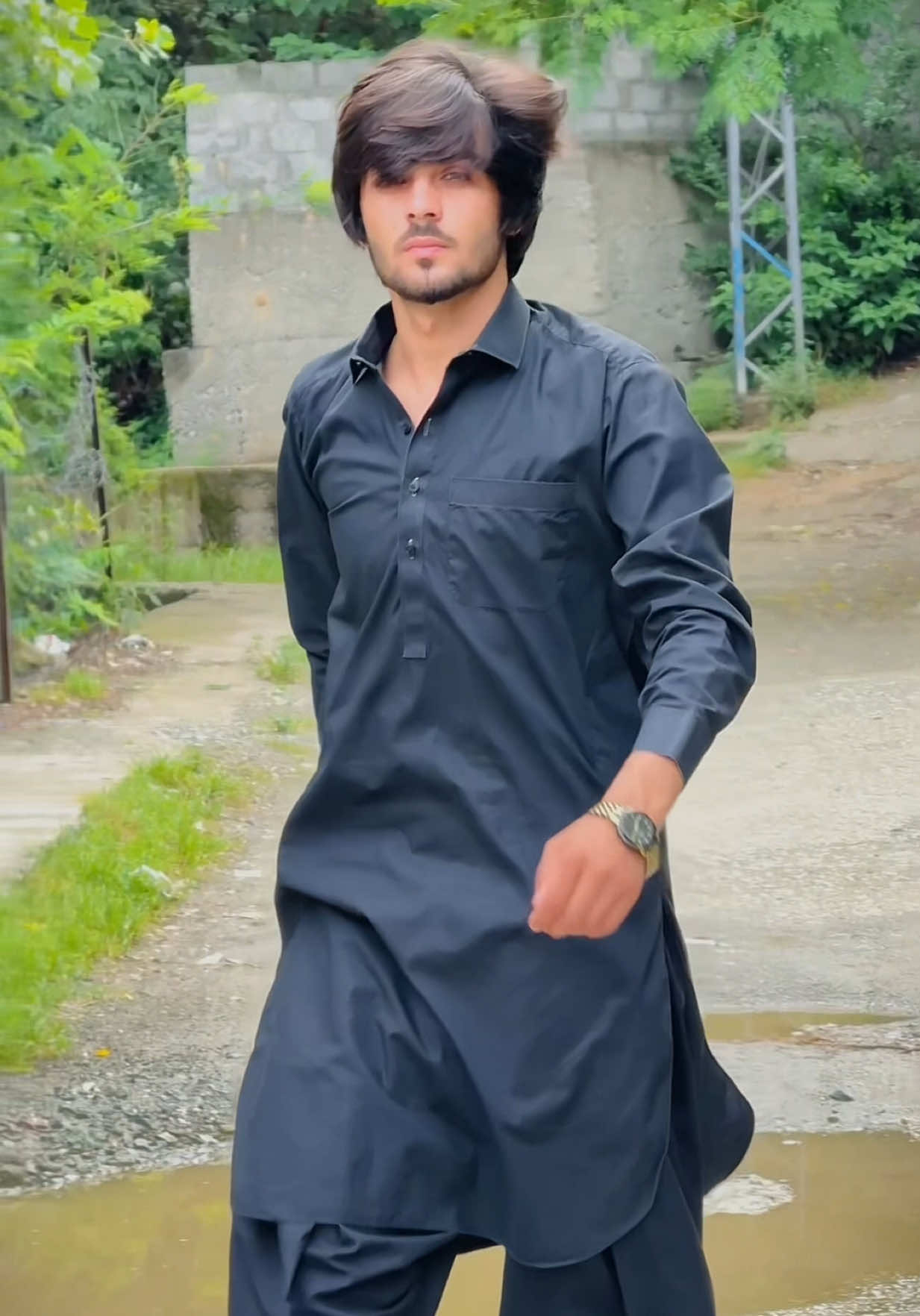 @UBAID LOYAL
