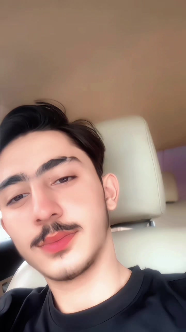 @𝐇𝐚𝐬𝐡𝐢〽️_𝟎𝟓👑