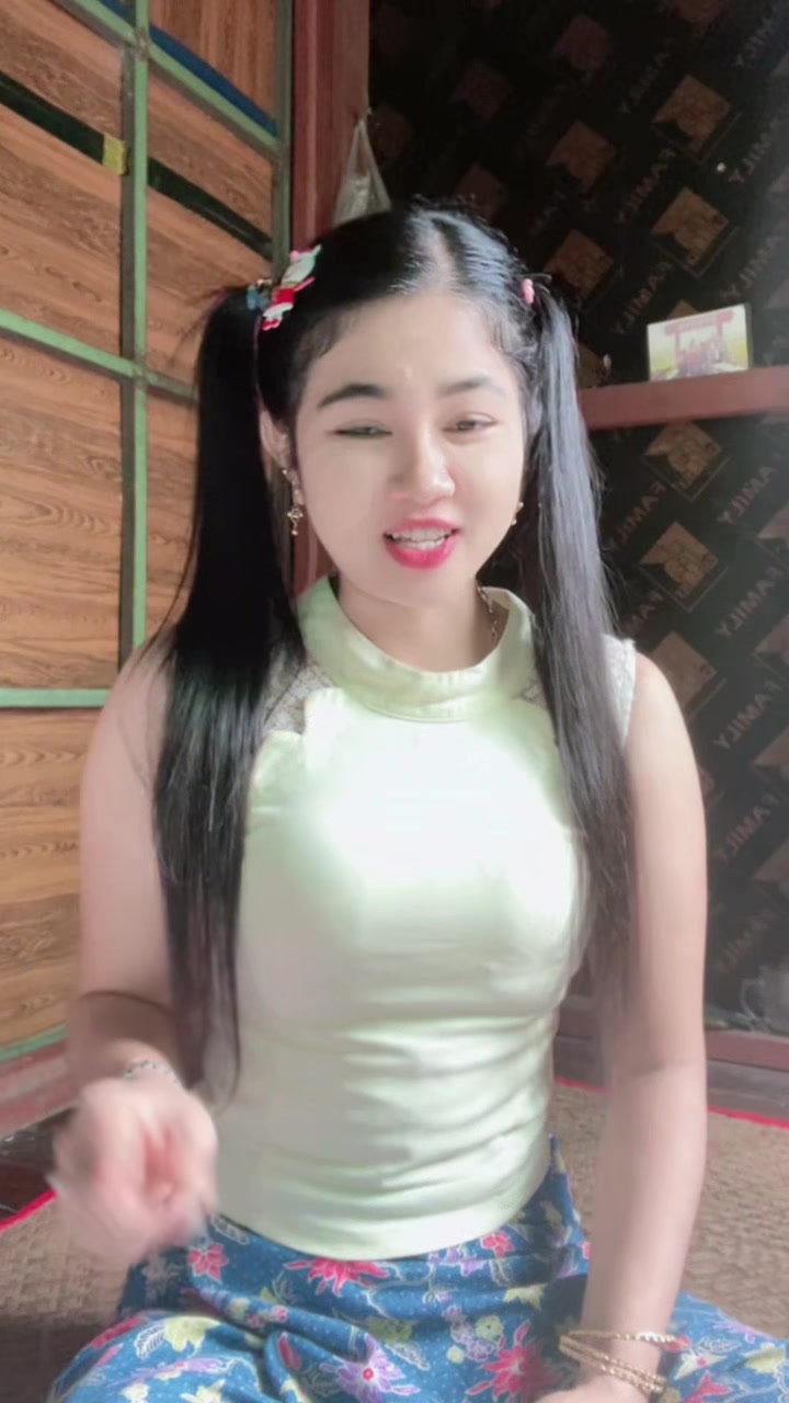 @💞July Moe💞(12/)ဒရယ်လူးသူ💞