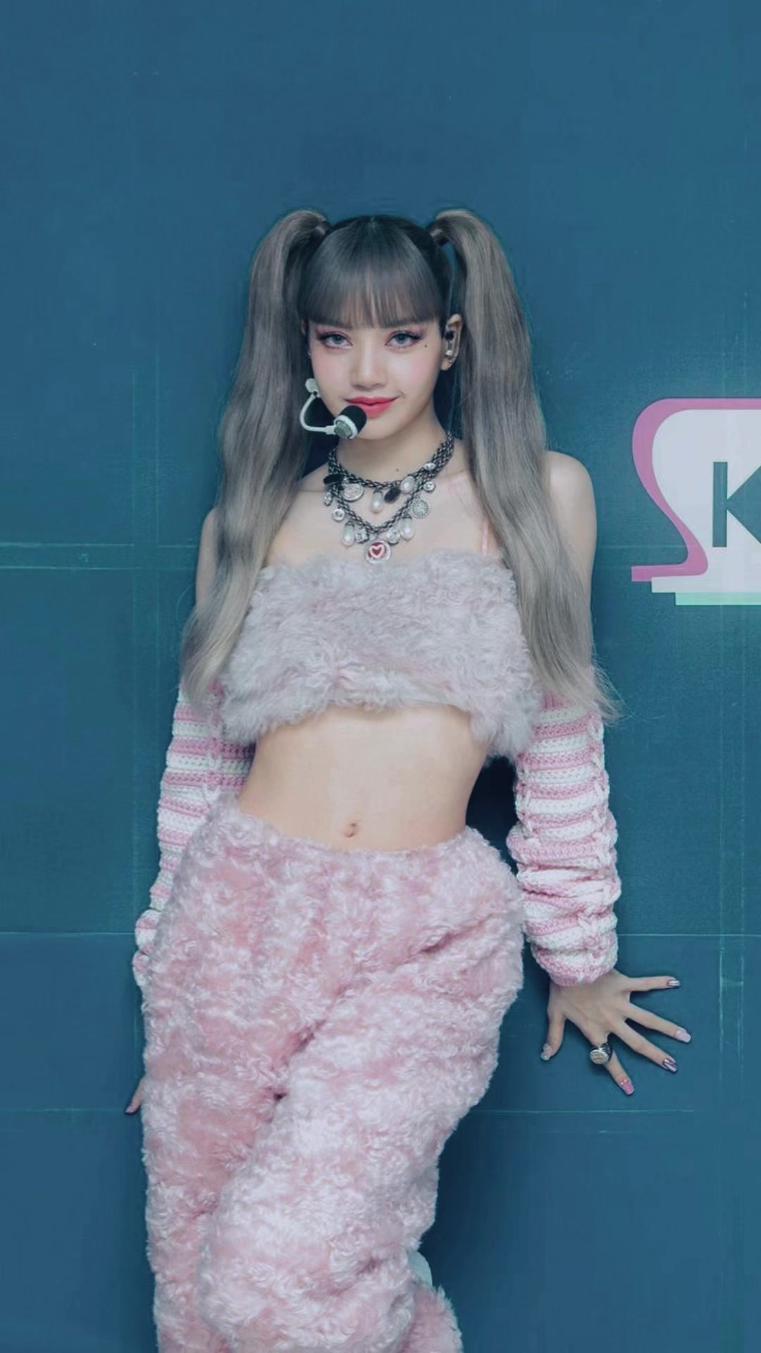 @ㅤ