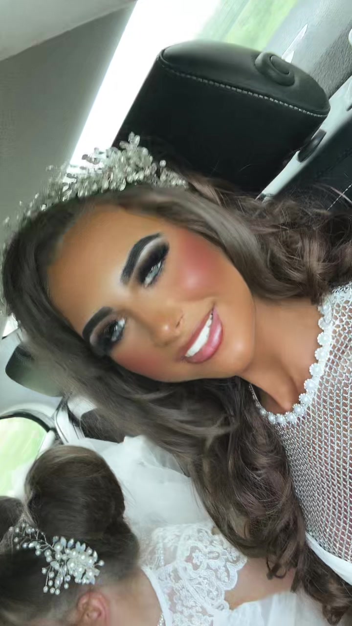 @PAULINE DELANEY