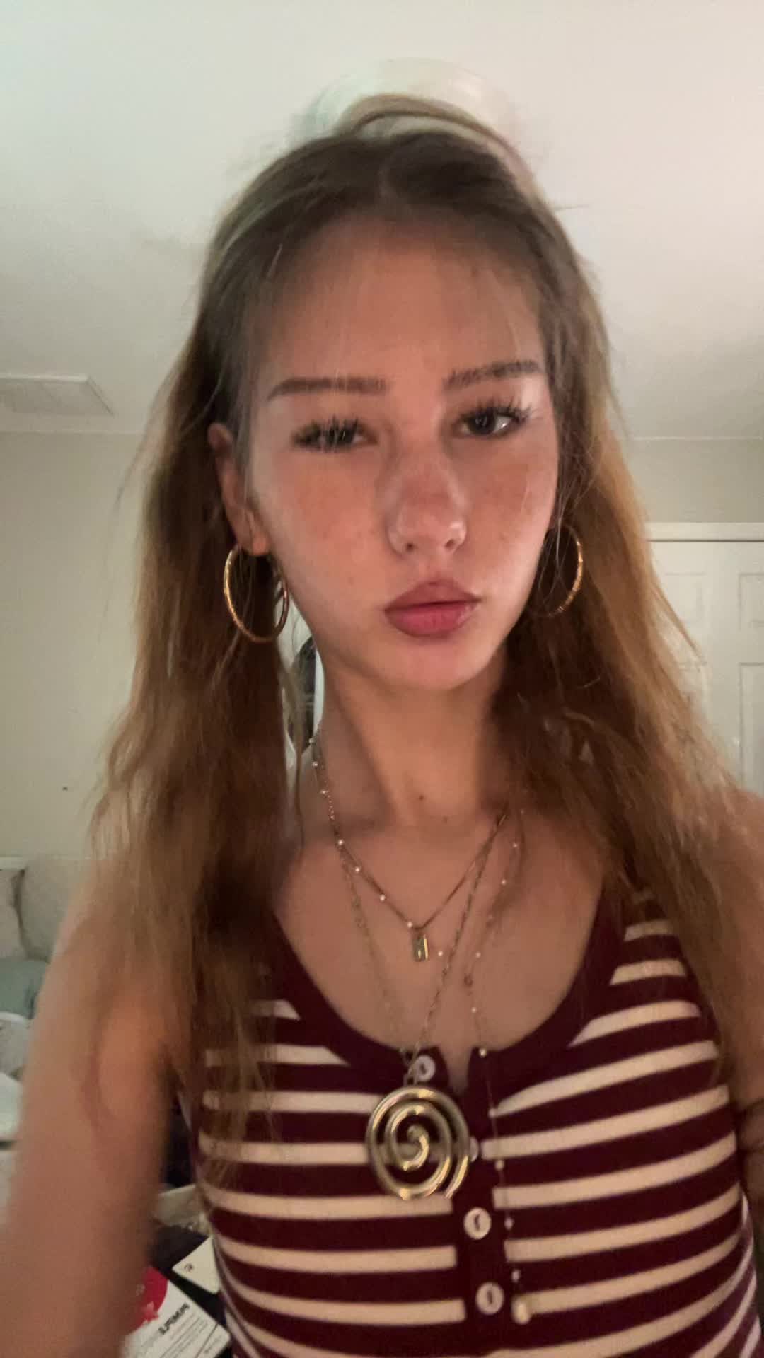 @isabella dimov