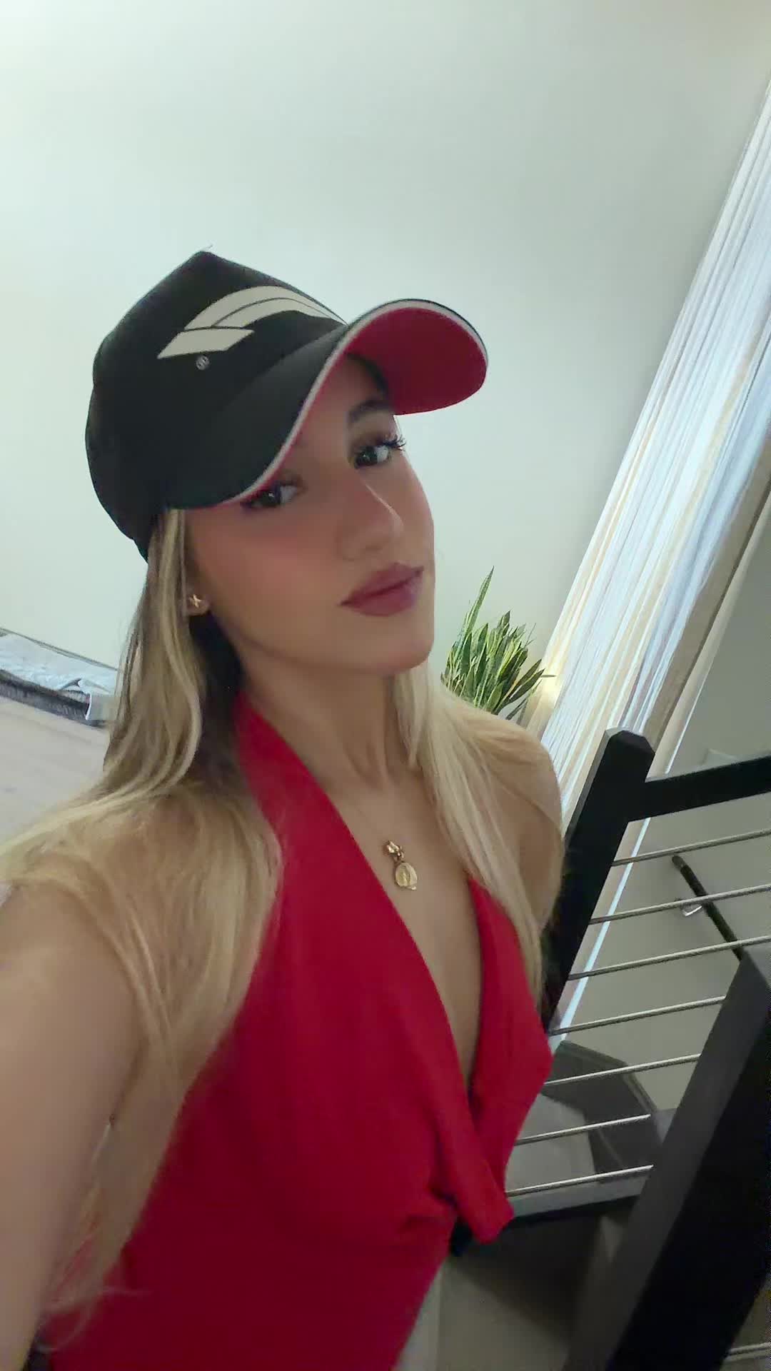 @Sofivalen09