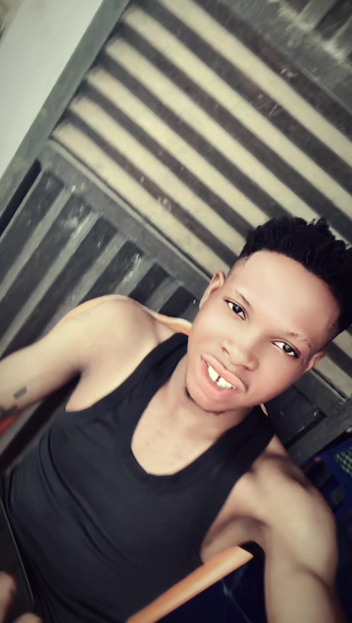 @youngmone694