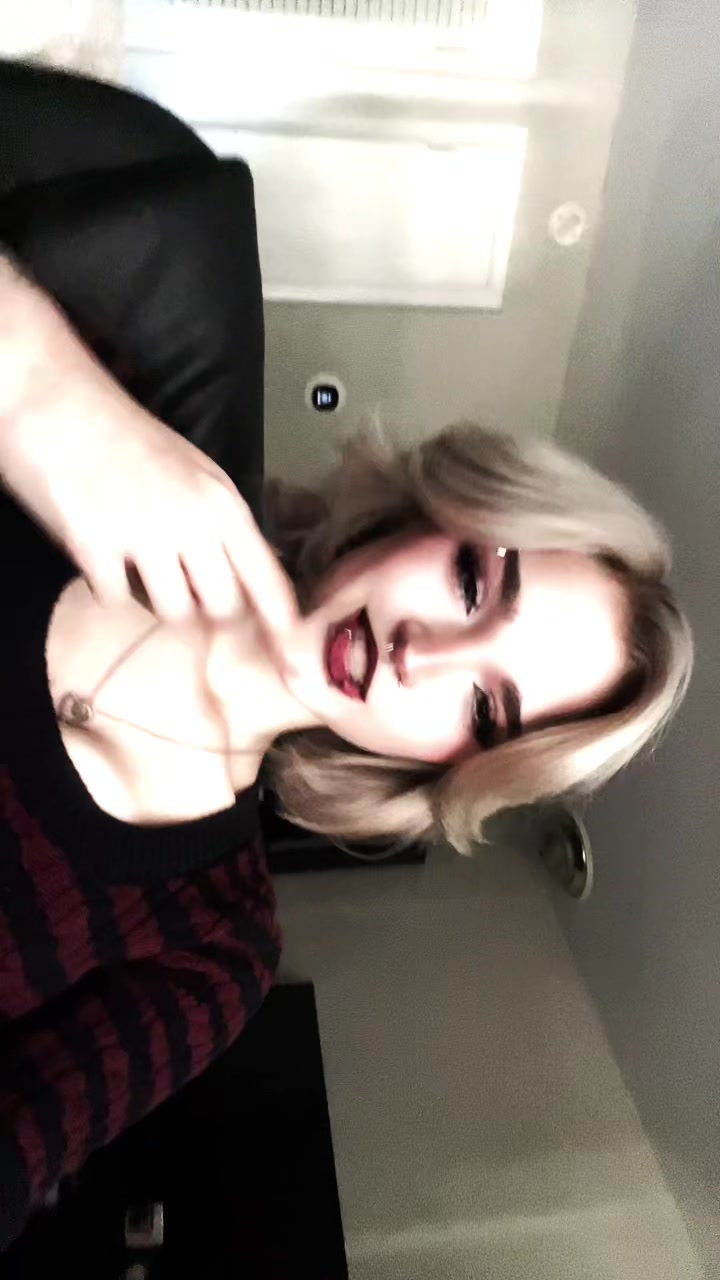 @k <3