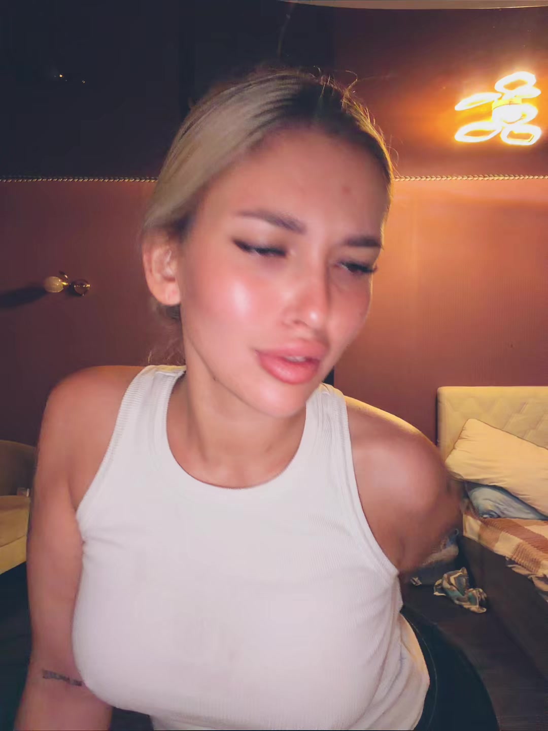 @Lina.age