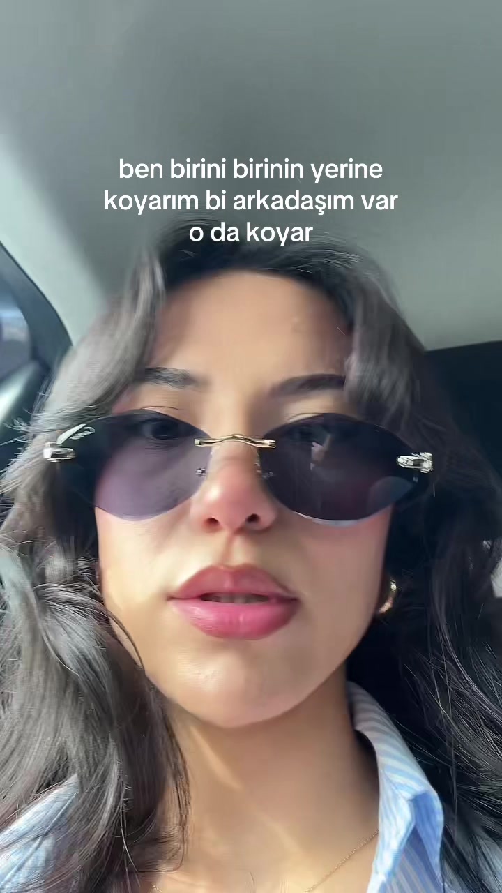 @herhangi bir kadın