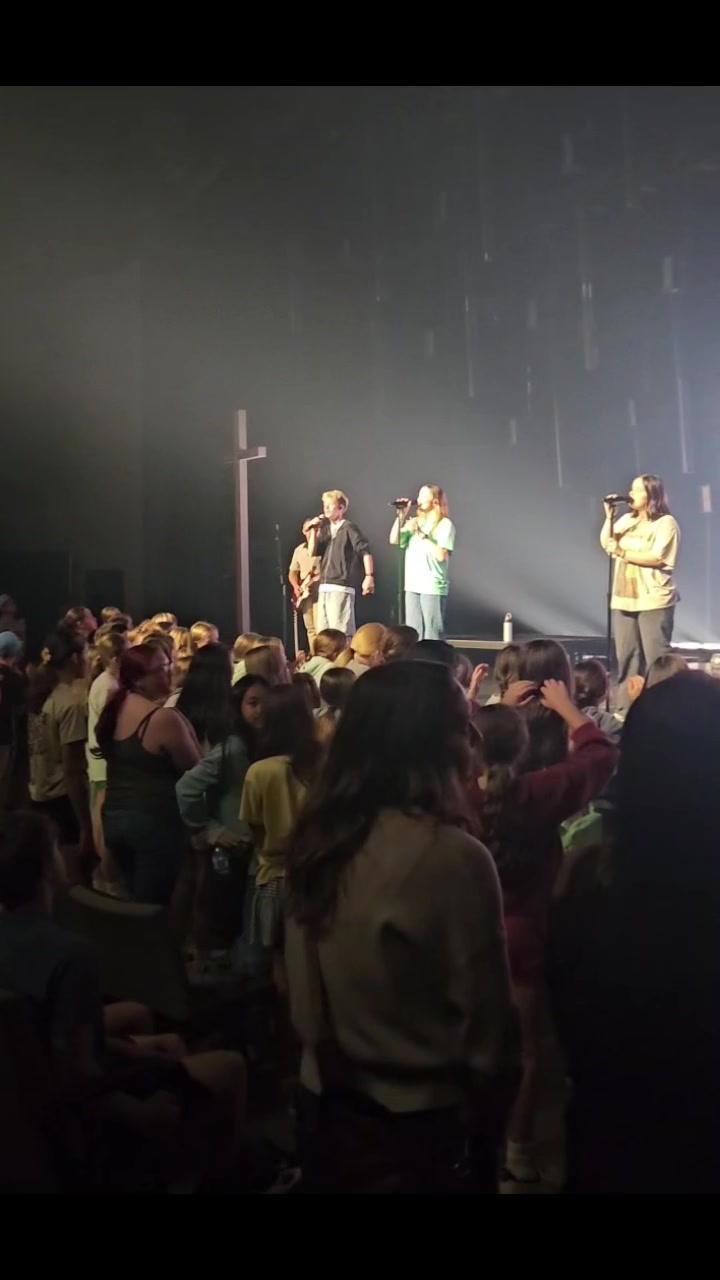 @bray.loves.to.sing