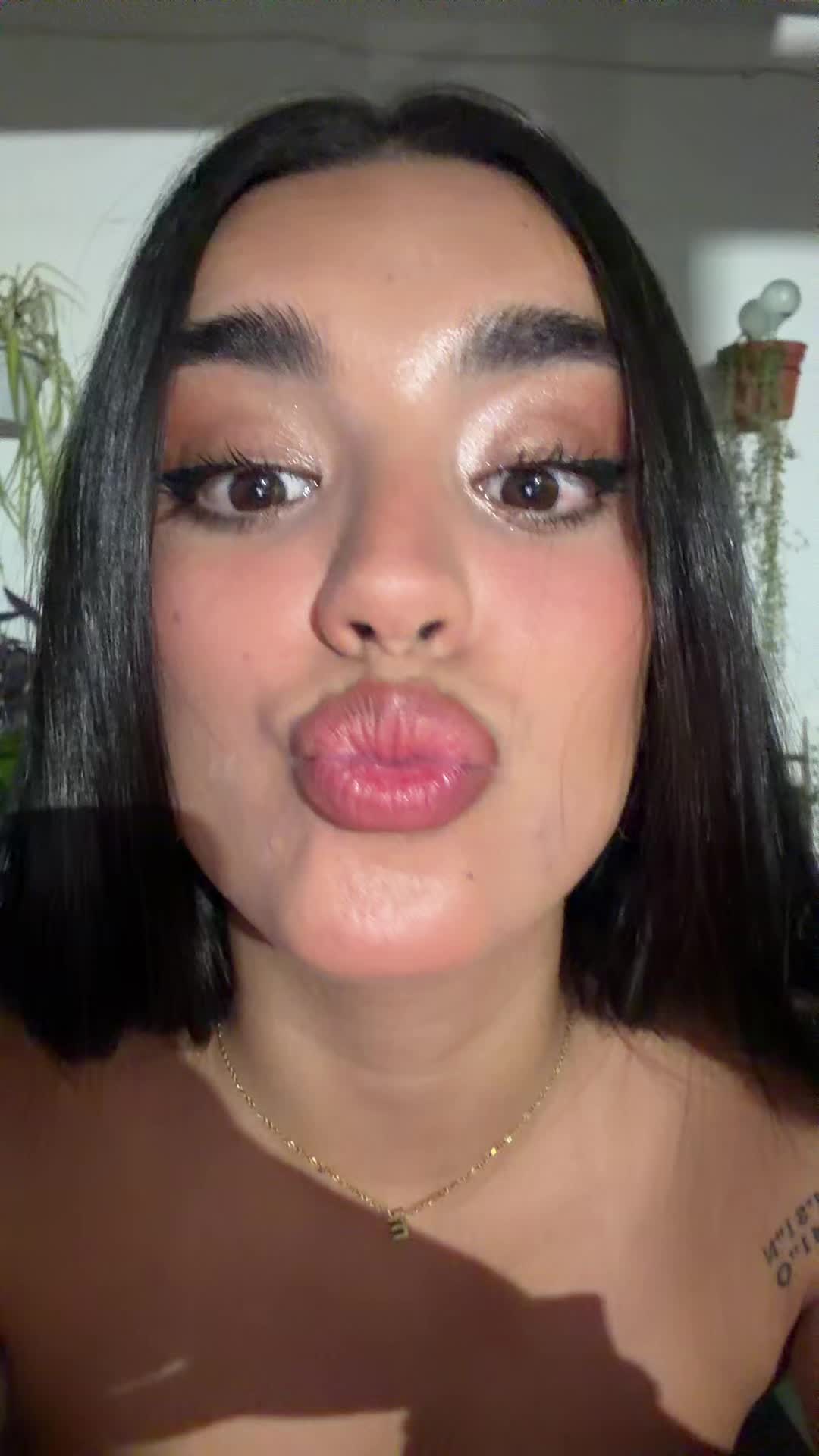 @Eva 111💥