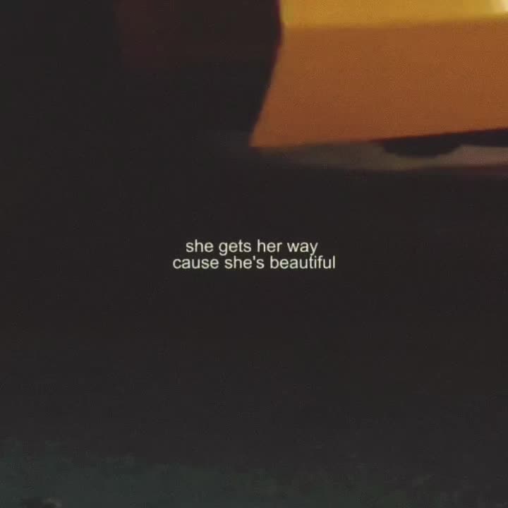 @Dani (Supergirl's Version)