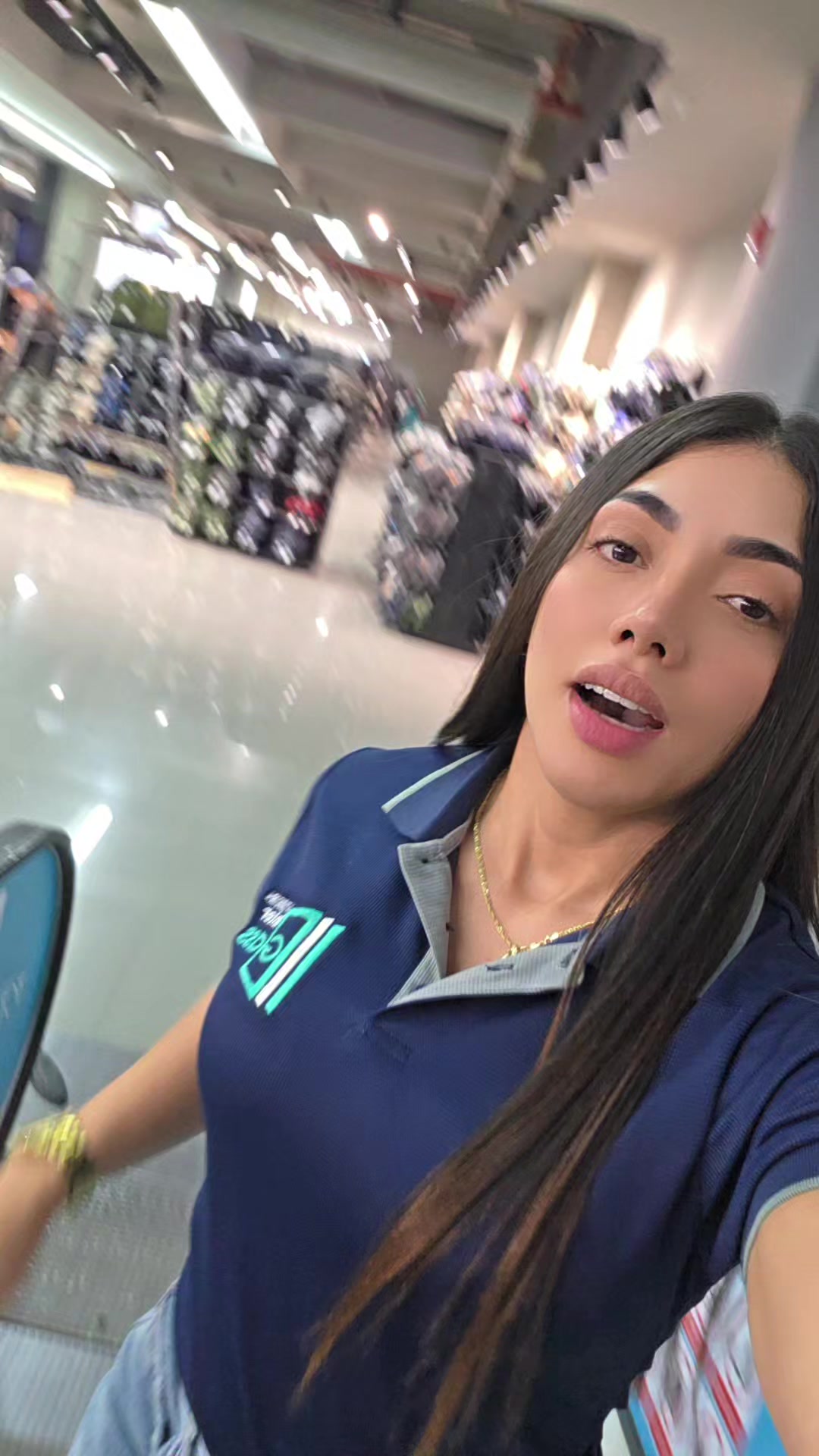 @Creador de Contenido • UGC