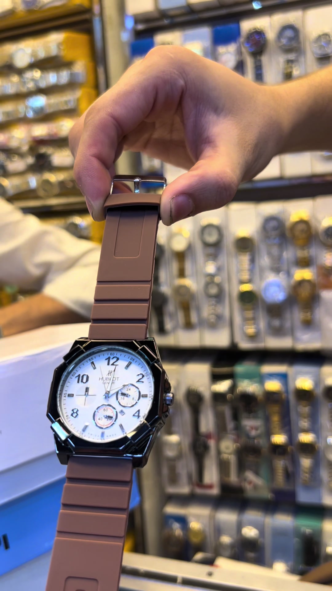 @Ayan watches