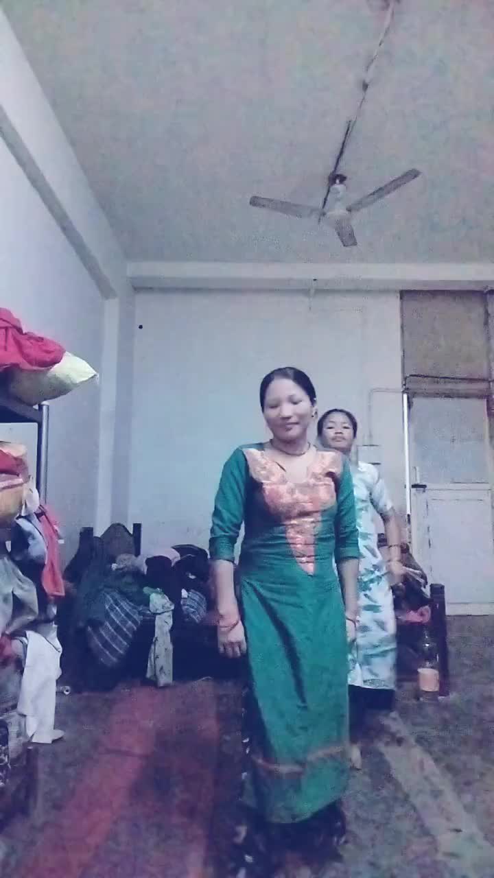 @dipika Magar✝️🛐