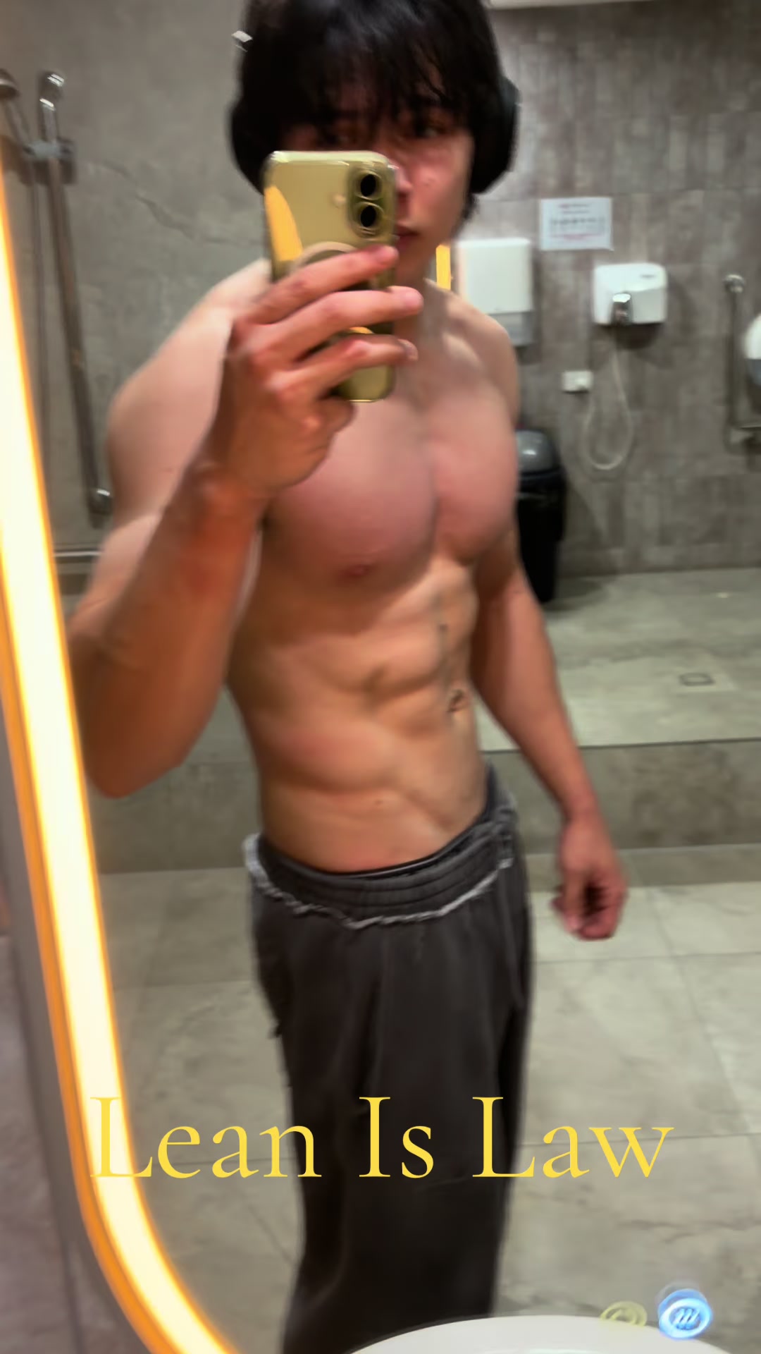 @Caxel67
