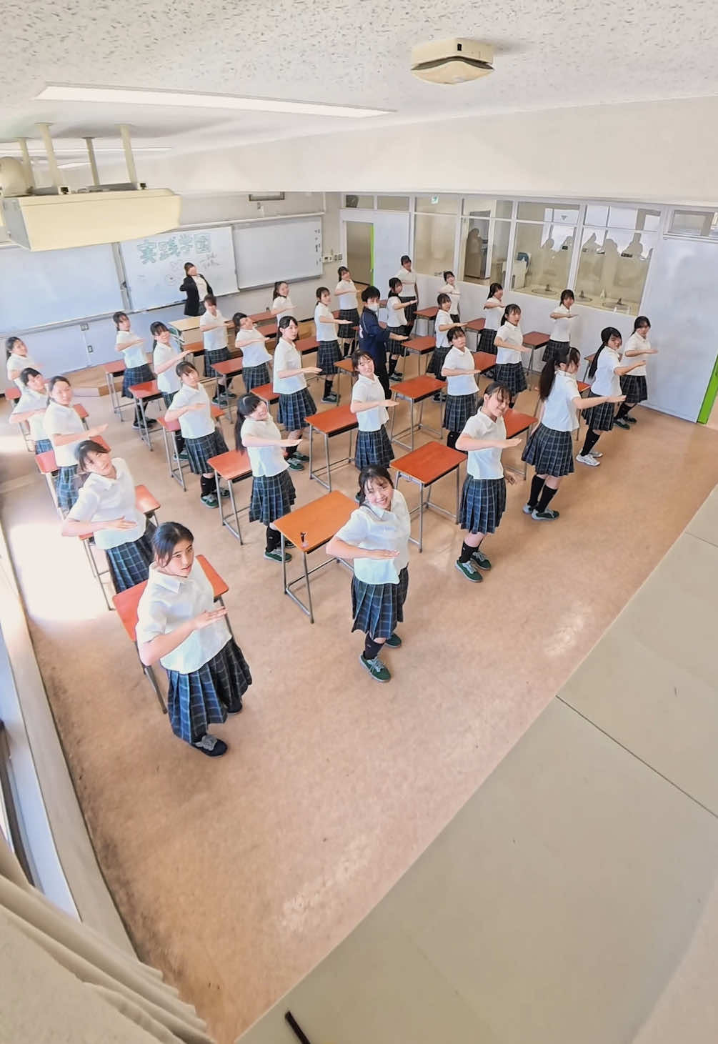 @eat愛媛朝日テレビTikTok部