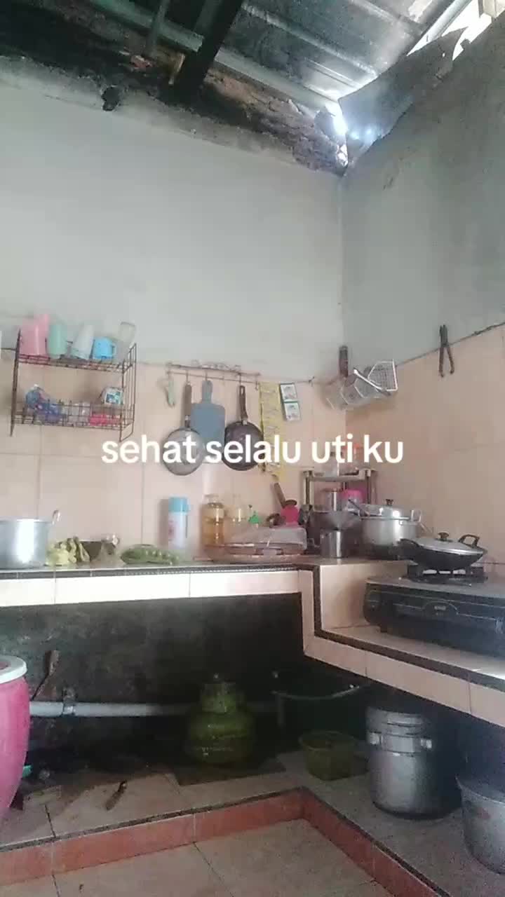 @Mama Niko