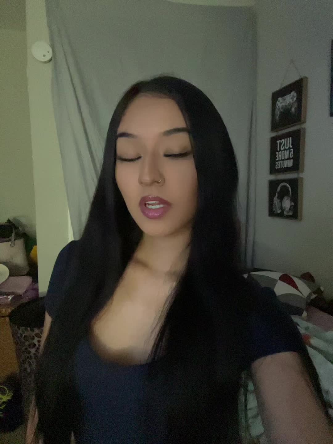 @🫧