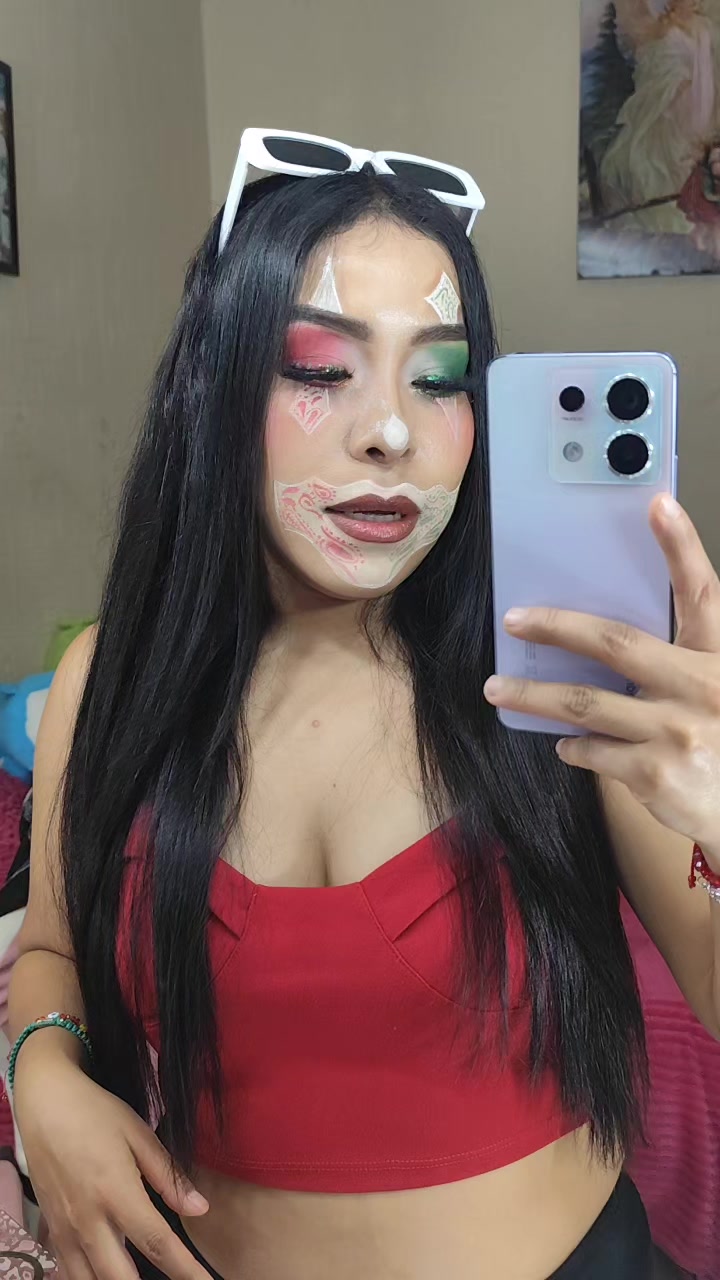 @Jey🍒🧬