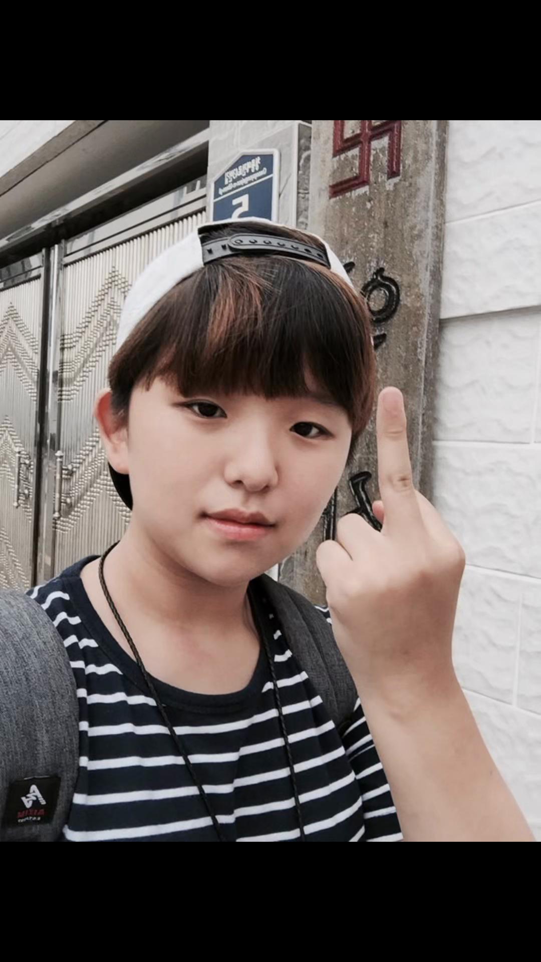 @정우경