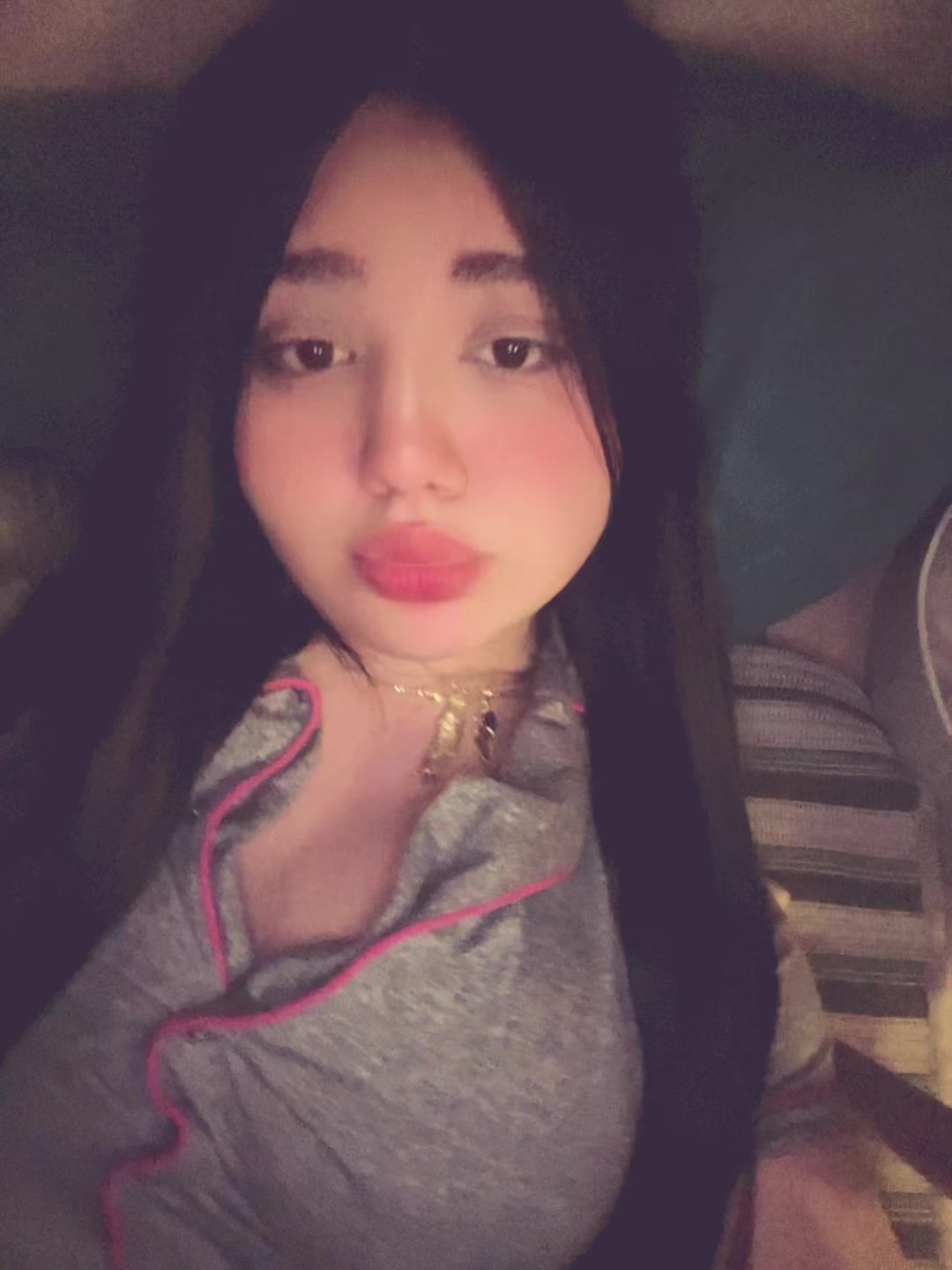 @Nz