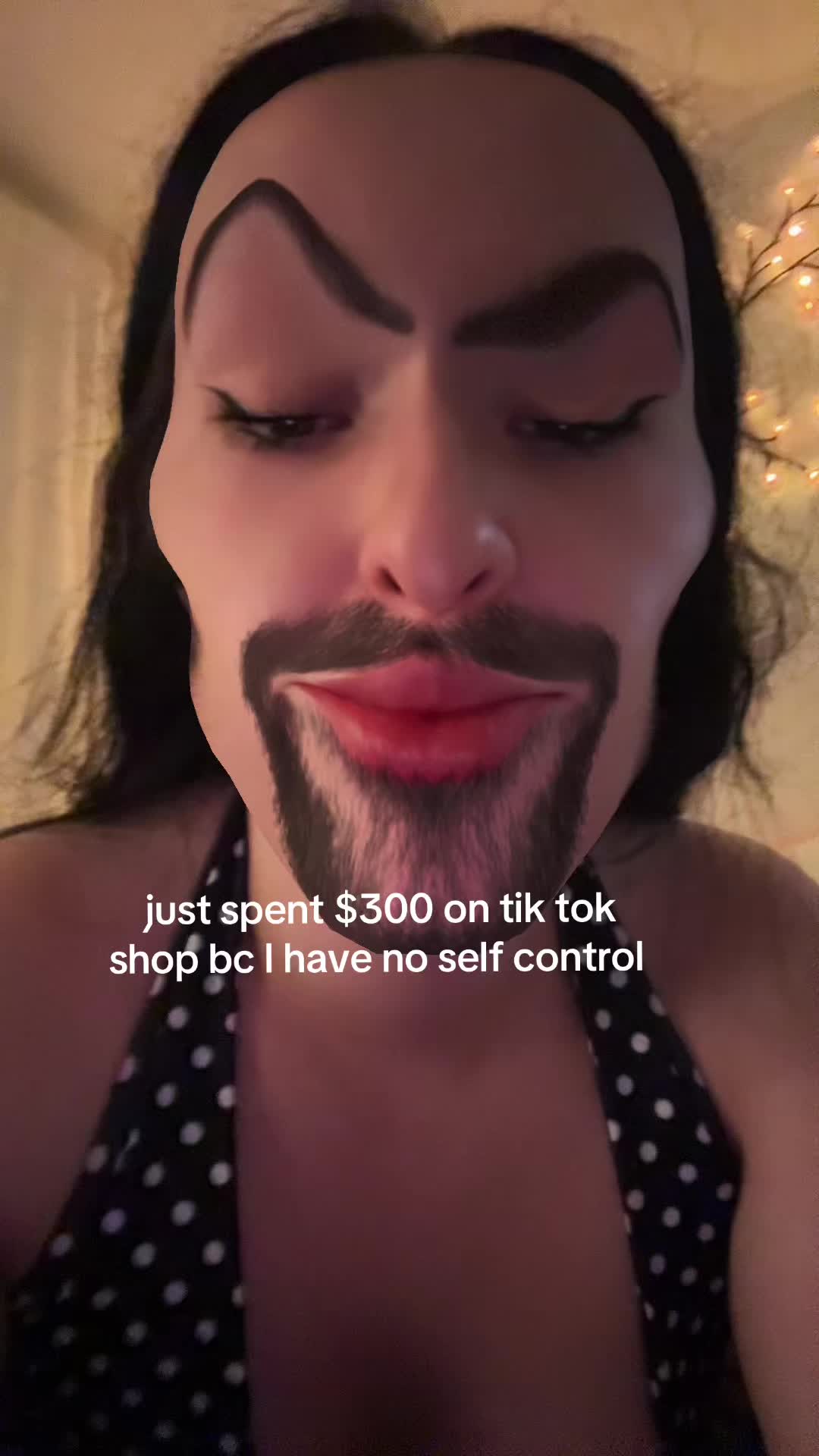 @🫦