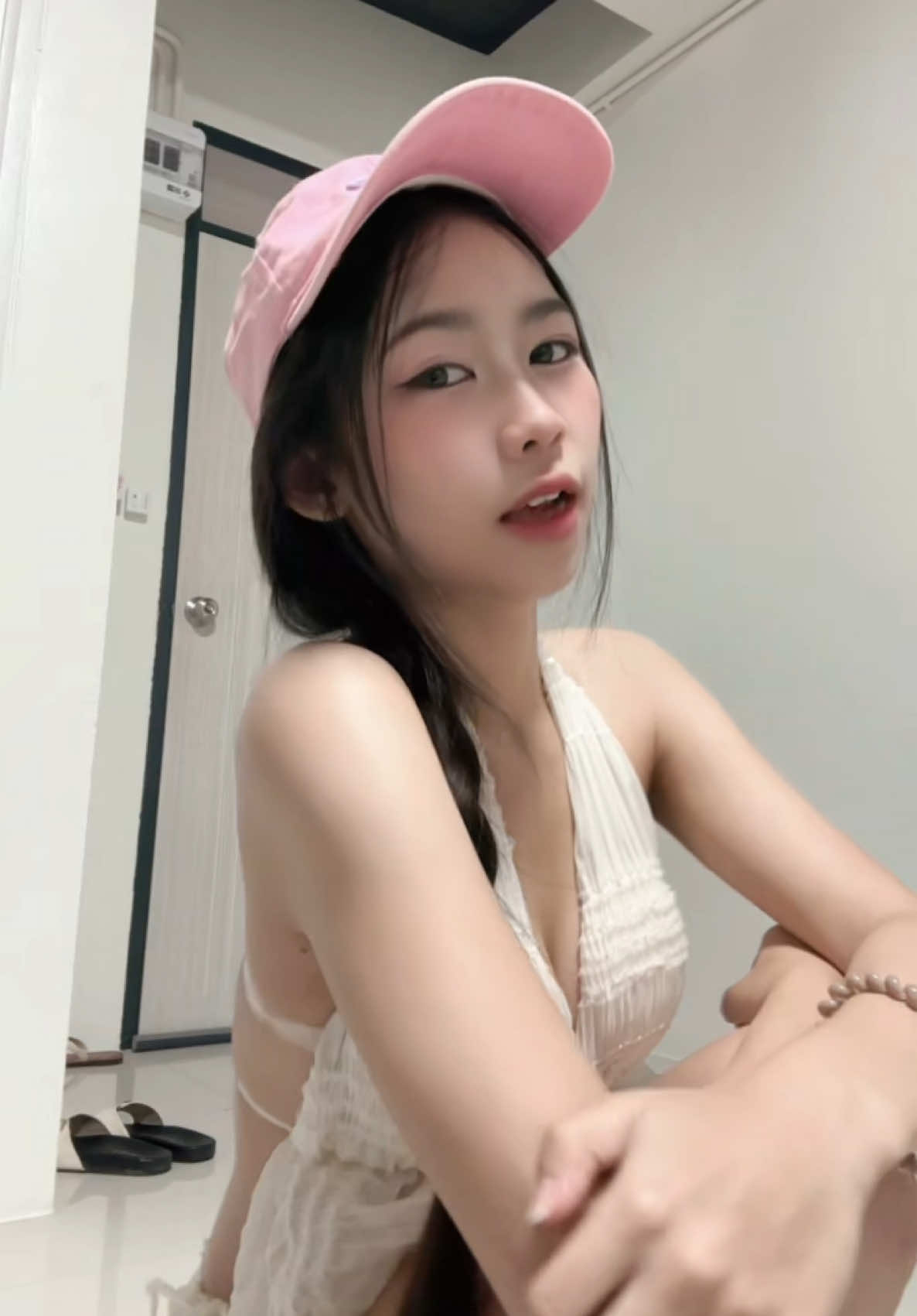@junejar_