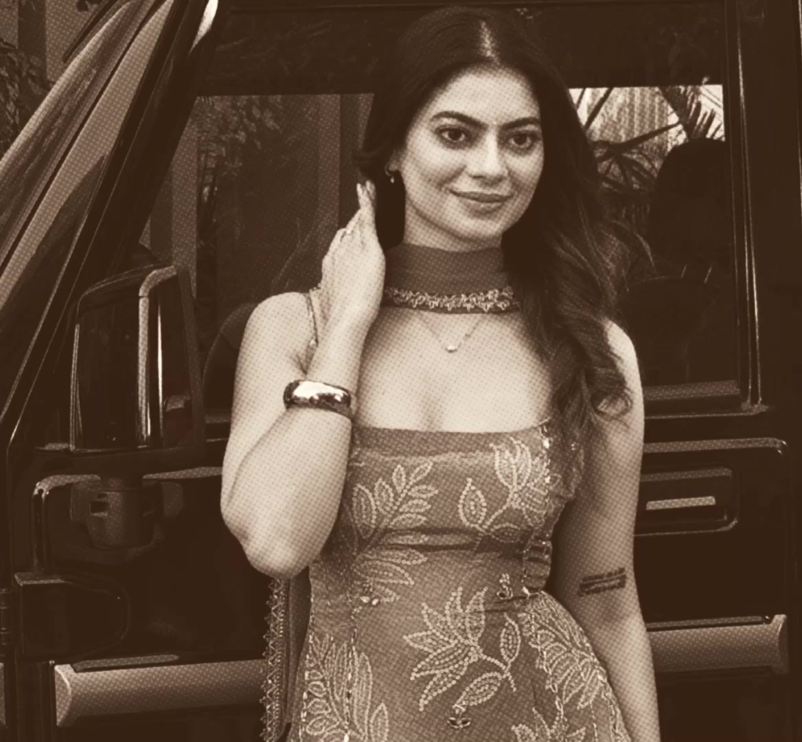 @Fizza Choudhary🦋🖤