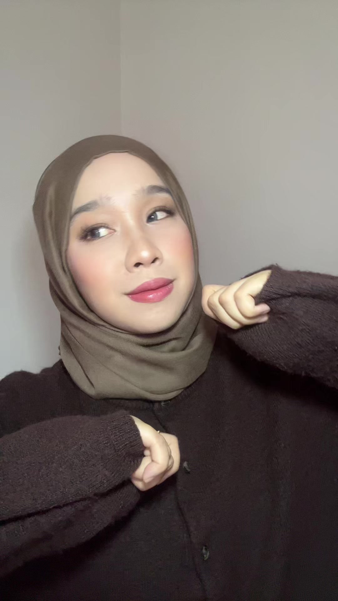 @Syuna