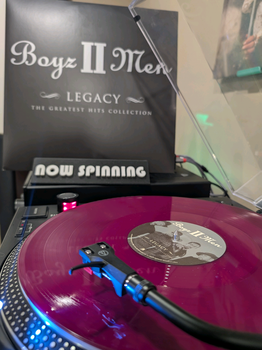 @Vinyl-N-Vibes