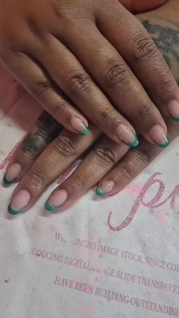 @UniqueBeautyStudio