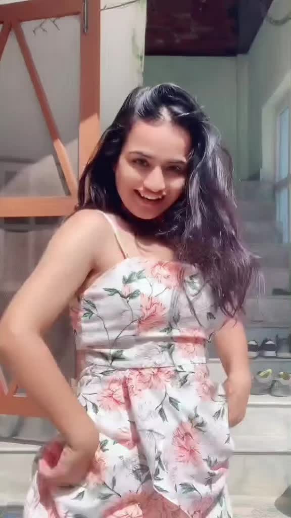 @ninimyberry plays adopt me 🐰
