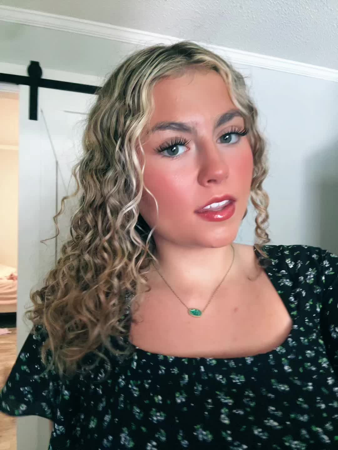 @vayda🫰🪩🎉