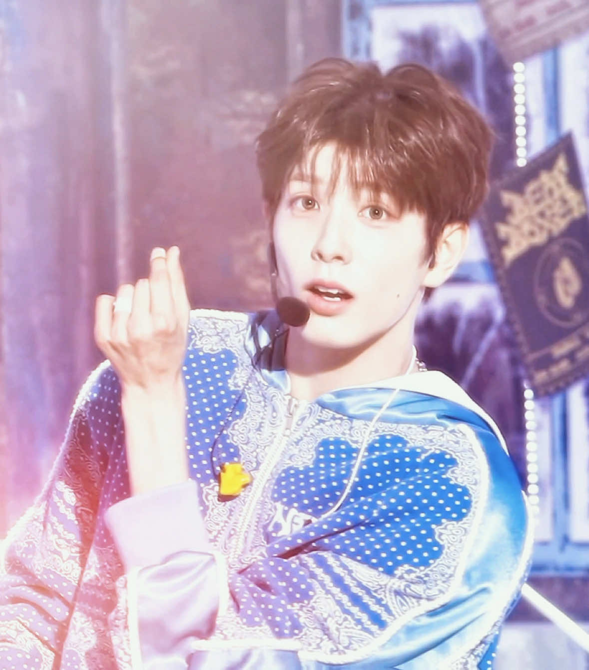 @𝐦𝐚𝐝𝐢𝐬𝐨𝐧