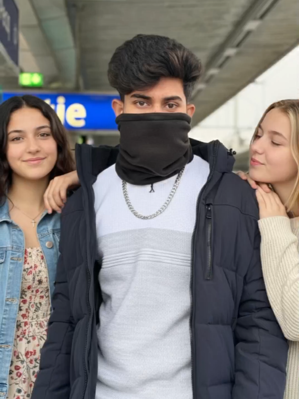 @R¹⁵sanjeev🇨🇵🐅óó¹