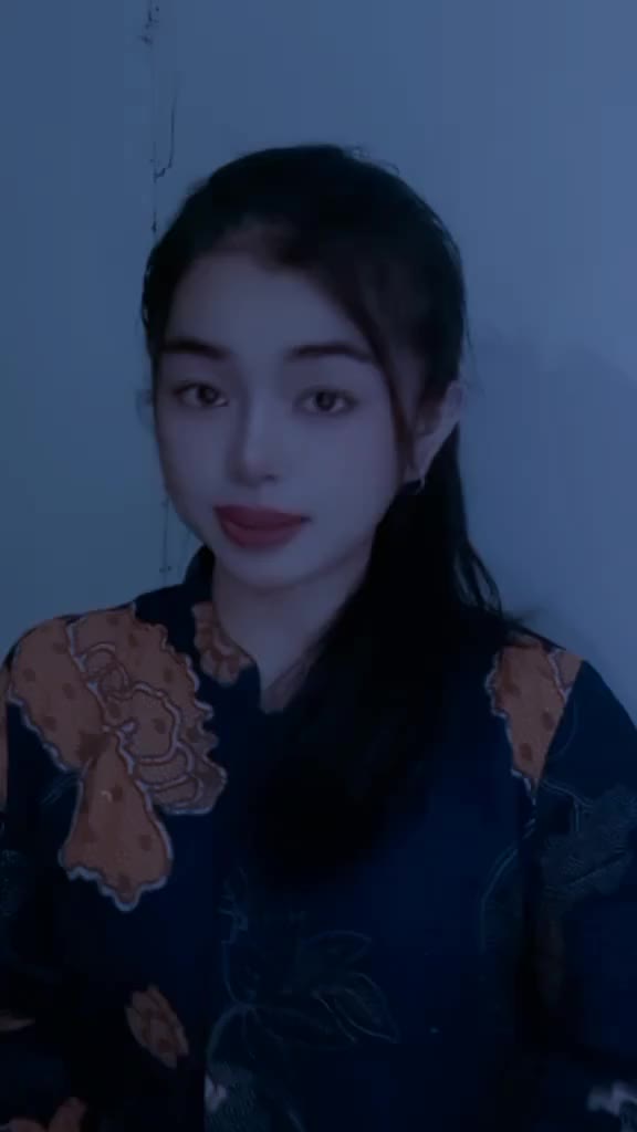 @DUJ