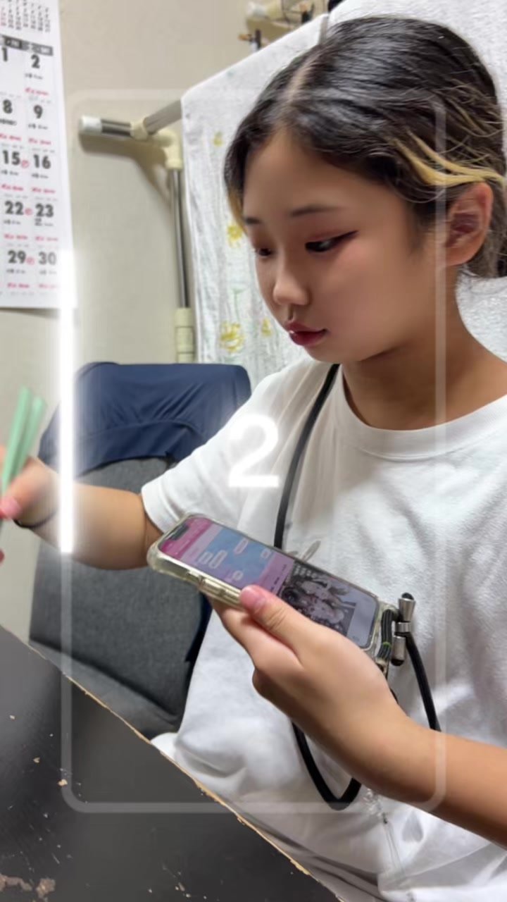 @r1n_802