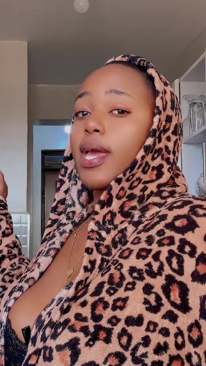 @🥀sweetie 🍂✨🪐🇹🇿🇰🇪🇦🇺