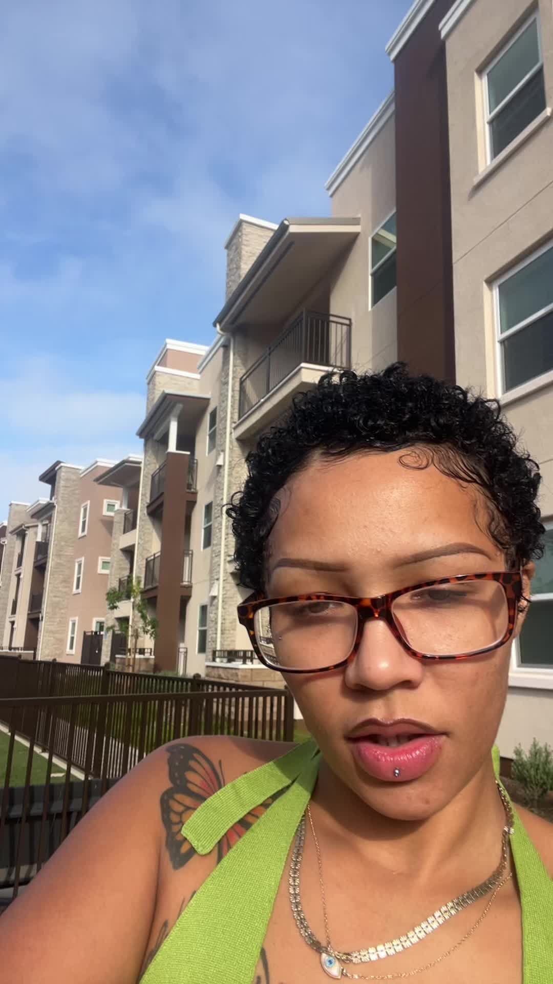 @yaejay
